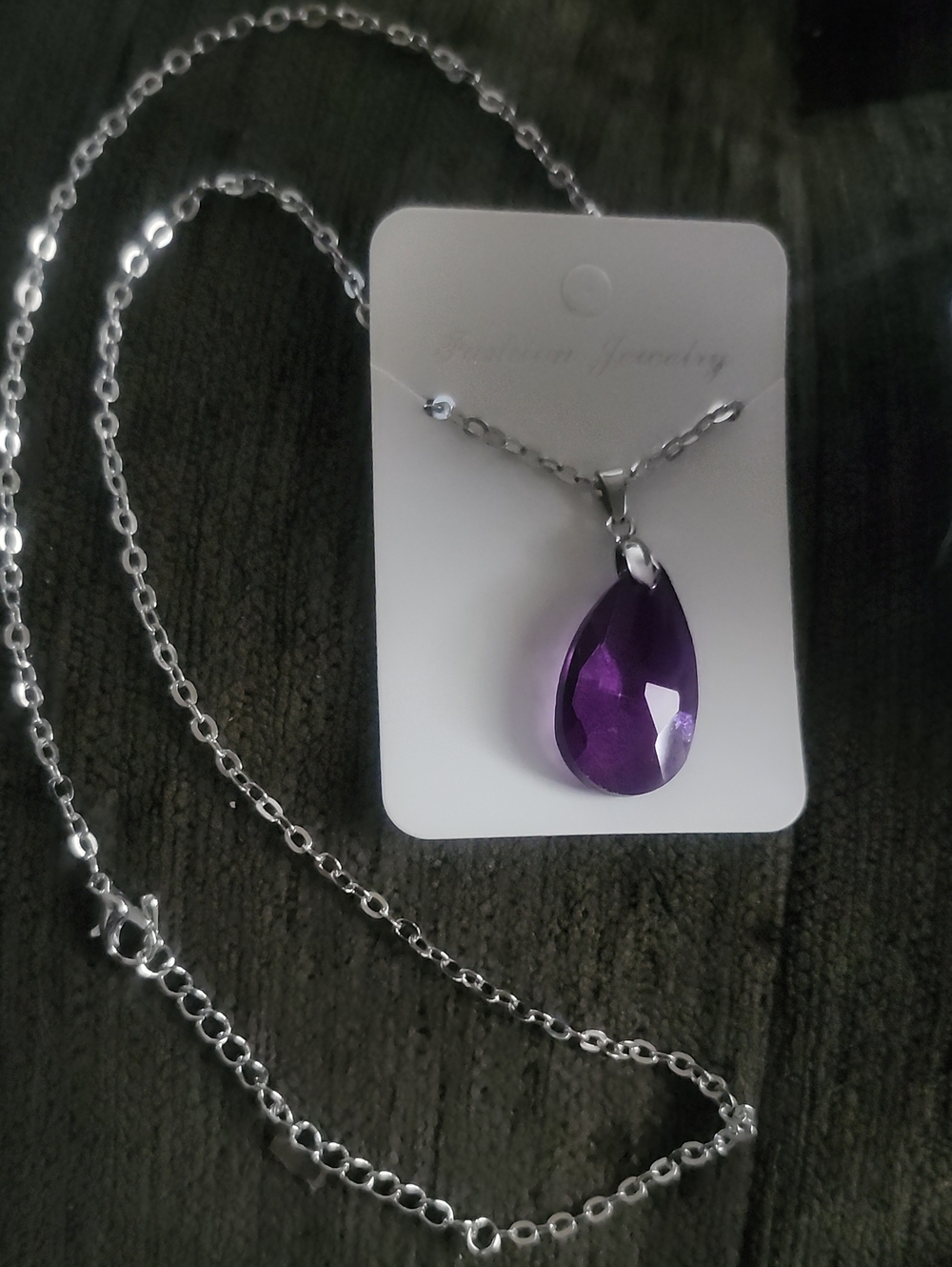 Prism Pear Tear Drop Pendant Necklace in Purple 18"-20" New Silvertone.